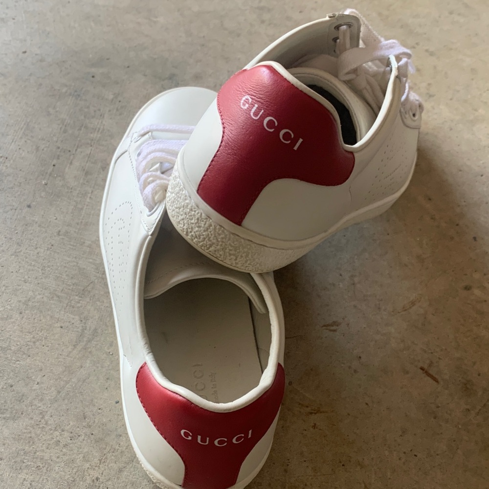 Gucci Women's White Sneakers with Red Accents